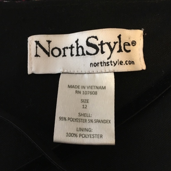 NorthStyle long sleeve v neck crisscross detail floral sweater dress - Picture 7 of 7